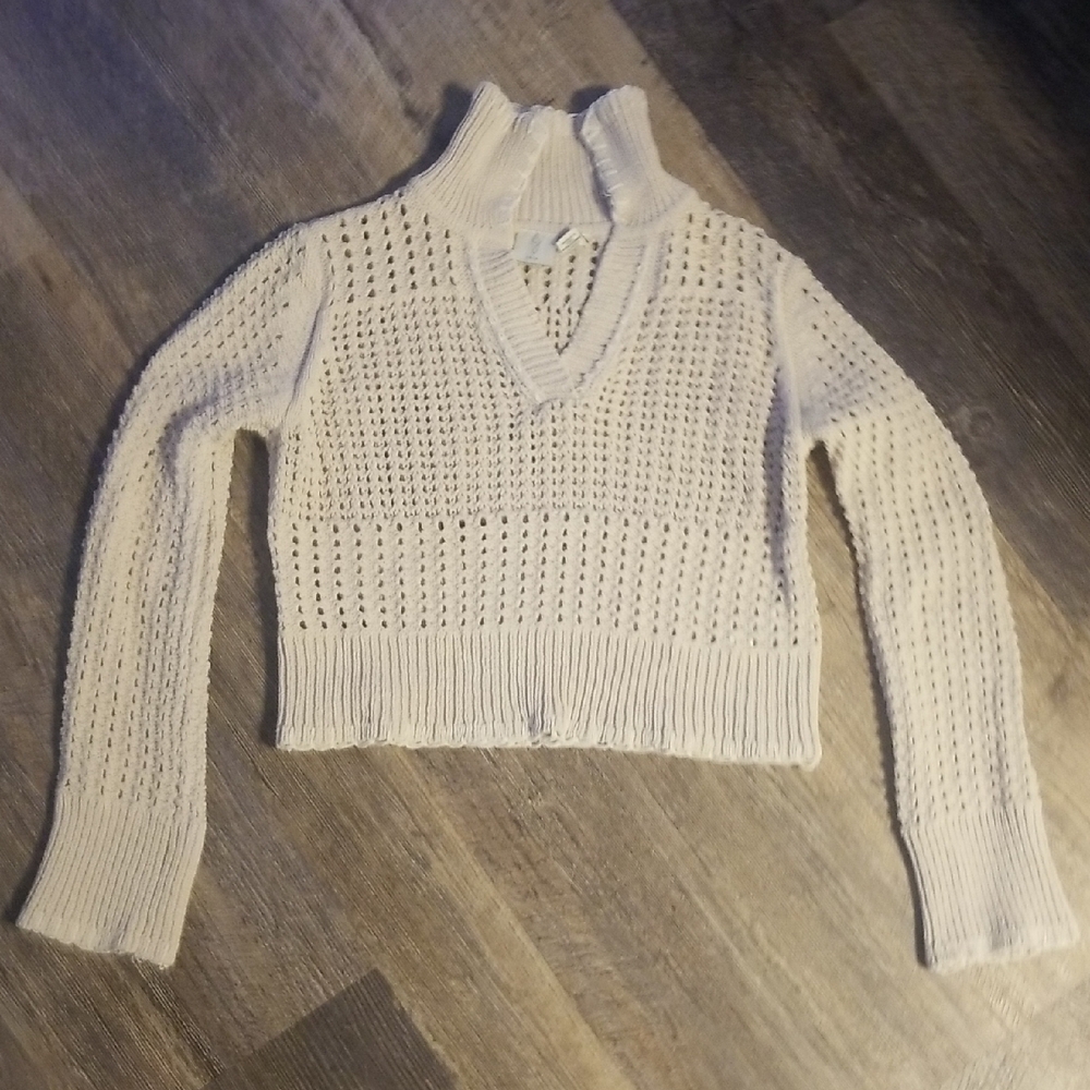 Joie Xs/Small Cream Open Wide Knitt V-Neck Cropped Sweater